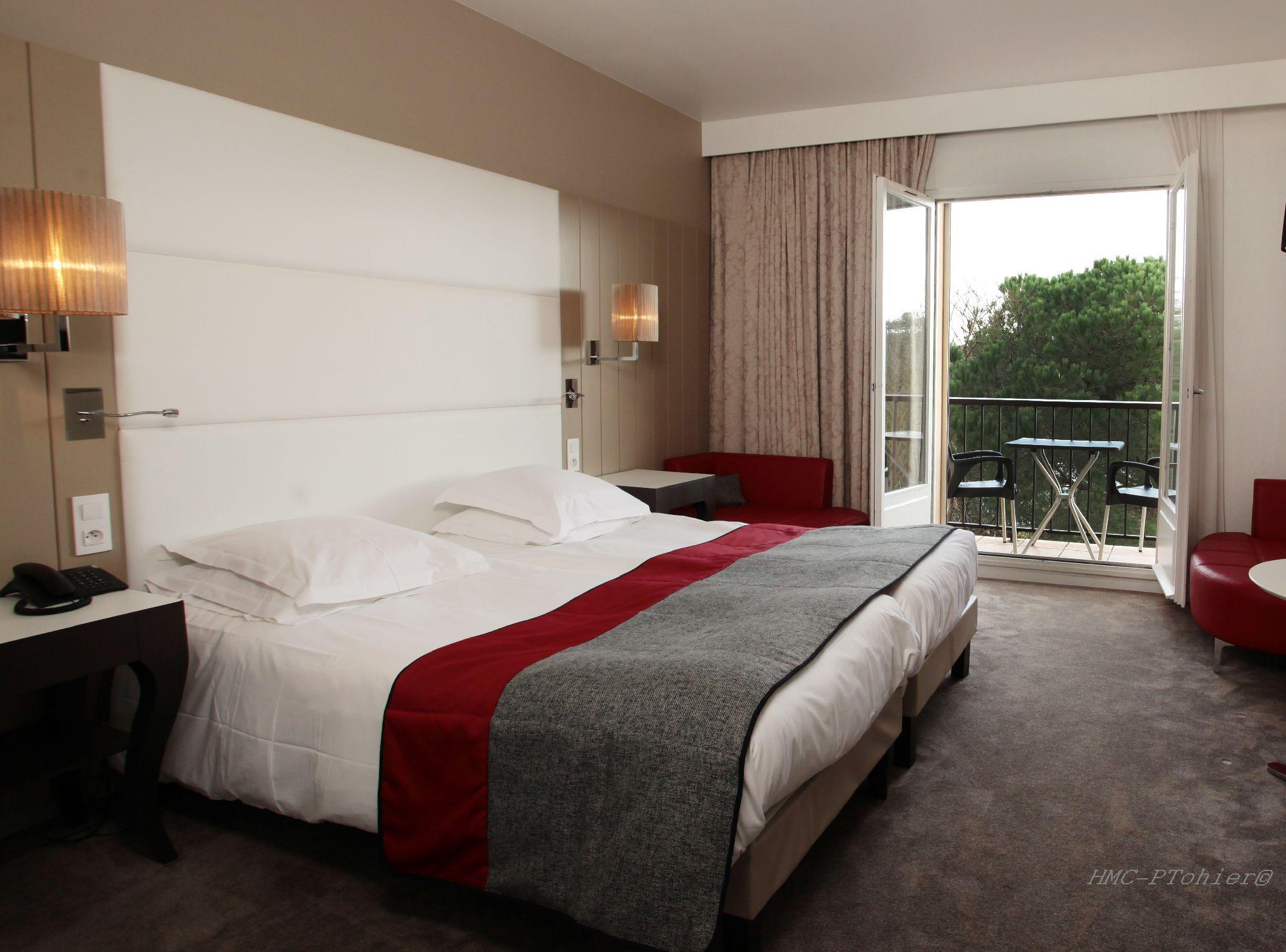 Hotel Maison Chiberta Anglet Bagian luar foto
